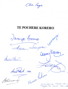 Front page of inaugural Journal signed by Māori historians present at Journal's launch, Te Wananga O Raukawa, Otaki, March 1999.