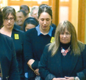 Wikitoria, with her neices Lauren Keenan and Dr Erin Keenan , in Parliament on their way to sign the Heads of Agreement, 2012.